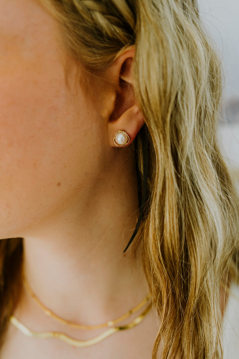 14K Gold Filled Iridescent Pearl Stud Earrings in Gold & Silver