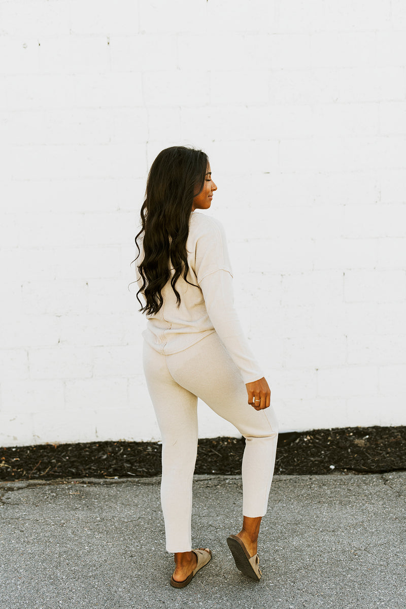 Layna Lounge Set