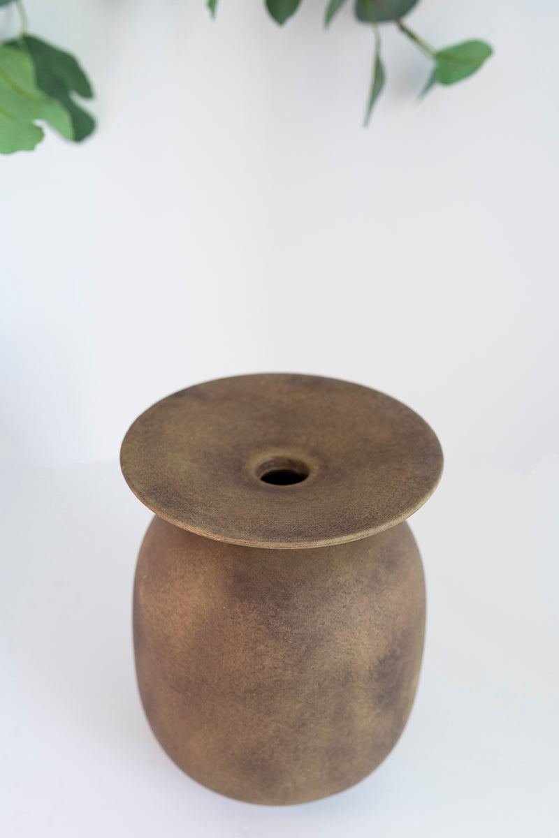 Nadir Vase