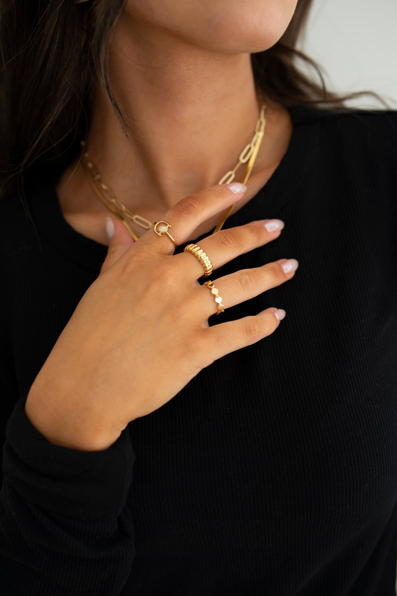 Dainty Croissant Ring