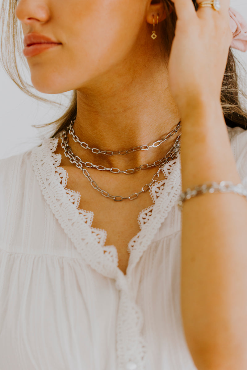boutiques near me, jewelry for women, jewelry necklace, necklaces for women, womens fashion, womens clothing, clothing stores near me, best online clothing stores for women, women's clothing stores near me, boutiques stores near me, gold jewelry, boutique, gold necklaces, boutique clothing, women gold necklaces, paper chain necklace, stainless steel necklace