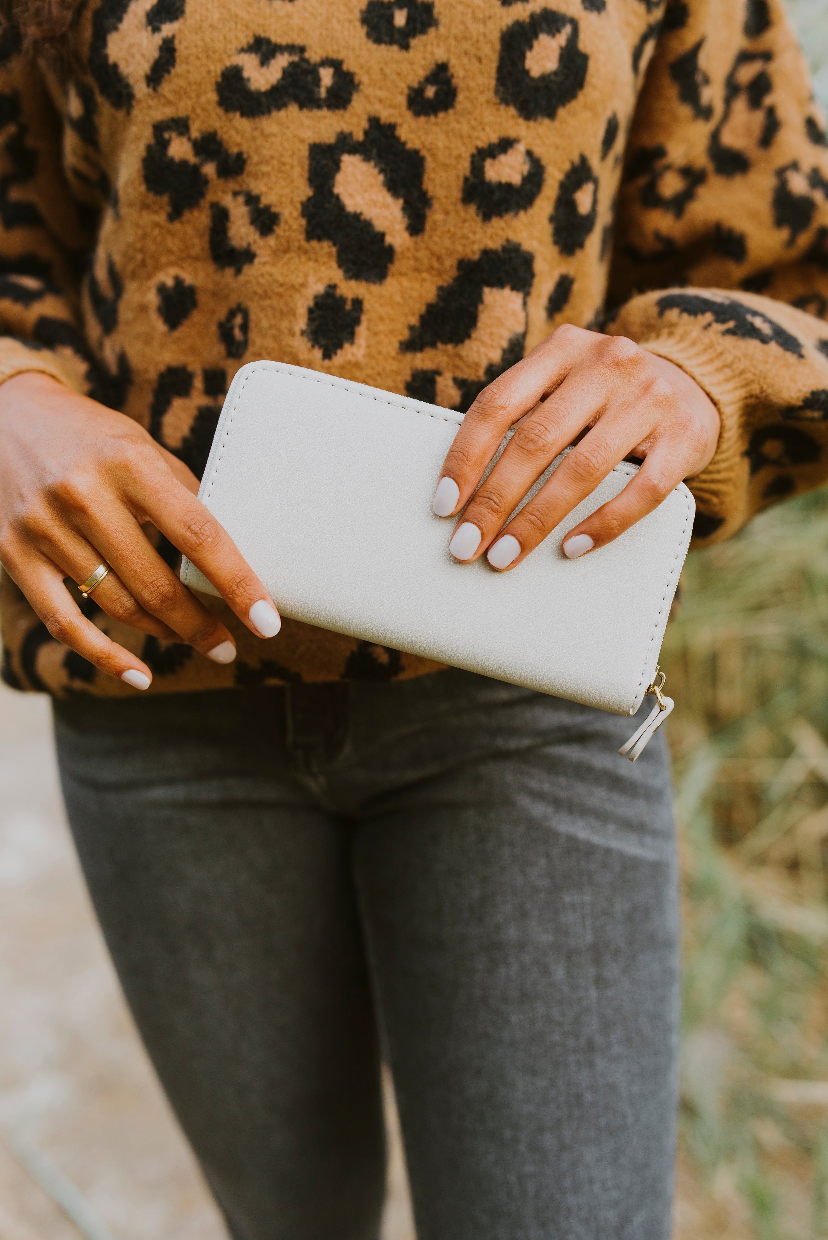 boutiques near me, wallet, women wallet, gift ideas, clothing stores near me, boutique near me, best online clothing stores for women, boutique stores near me, cute wallets, boutique