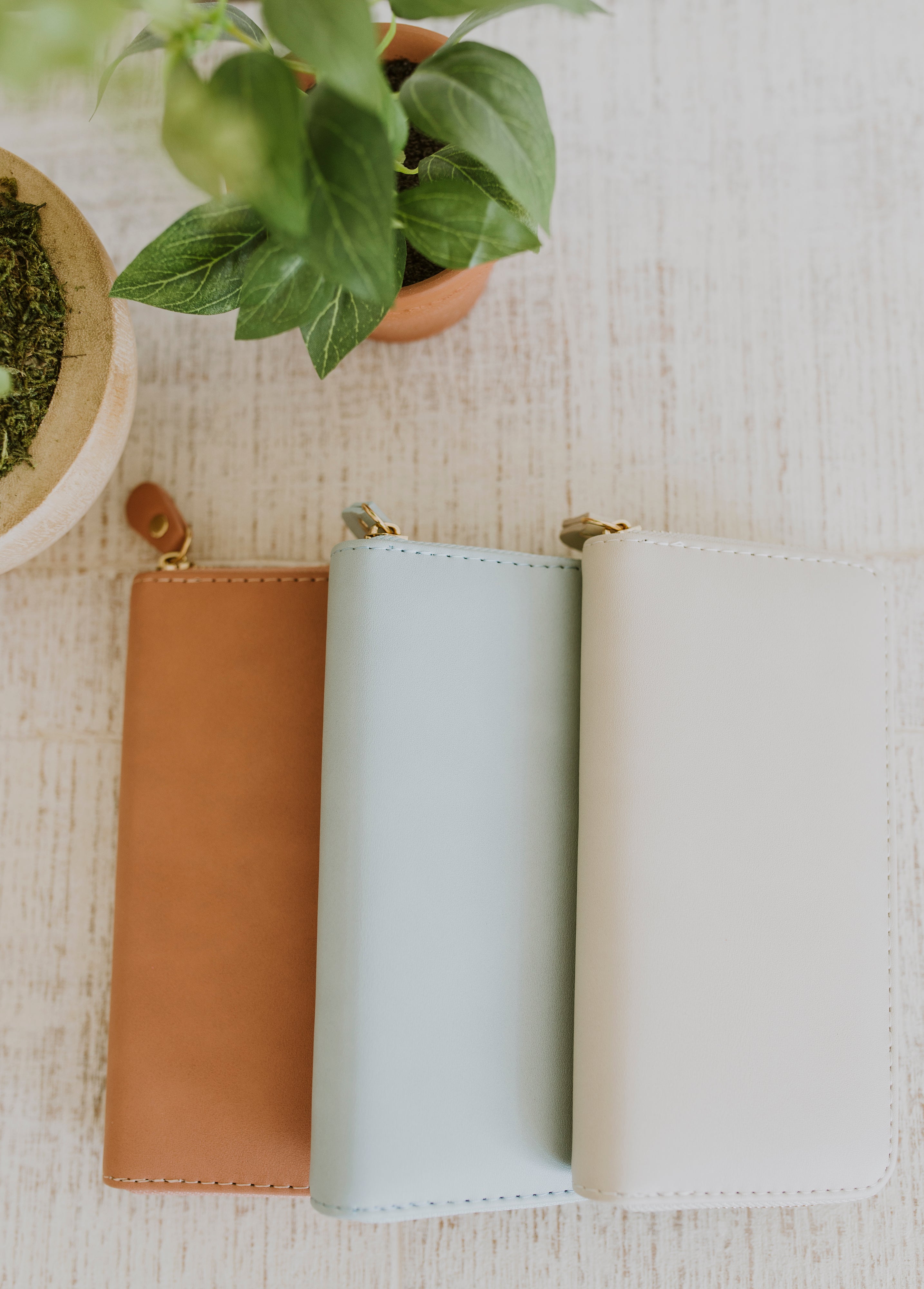 boutiques near me, wallet, women wallet, gift ideas, clothing stores near me, boutique near me, best online clothing stores for women, boutique stores near me, cute wallets, boutique