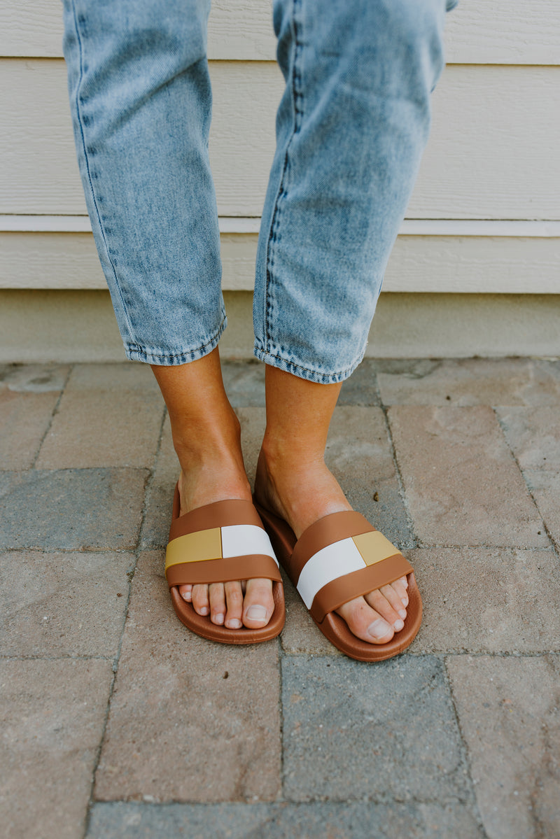 boutiques near me, shoes, sandals, slides, womens fashionn, womens clothing, online boutique, womens sandals