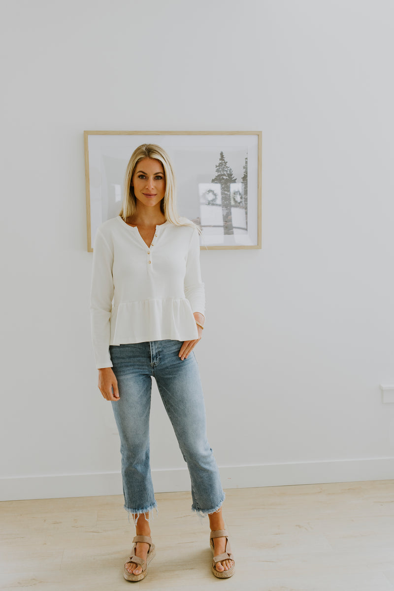 boutiques near me, tops, cute tops, womens fashion, womens clothing, long sleeve shirts women, clothing stores near me, boutique near me, boutique, online boutique, best online clothing stores for women, women's clothing stores near me, cute tops, peplum tops