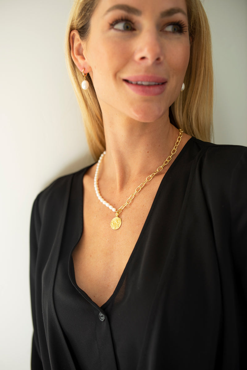 Rae Necklace
