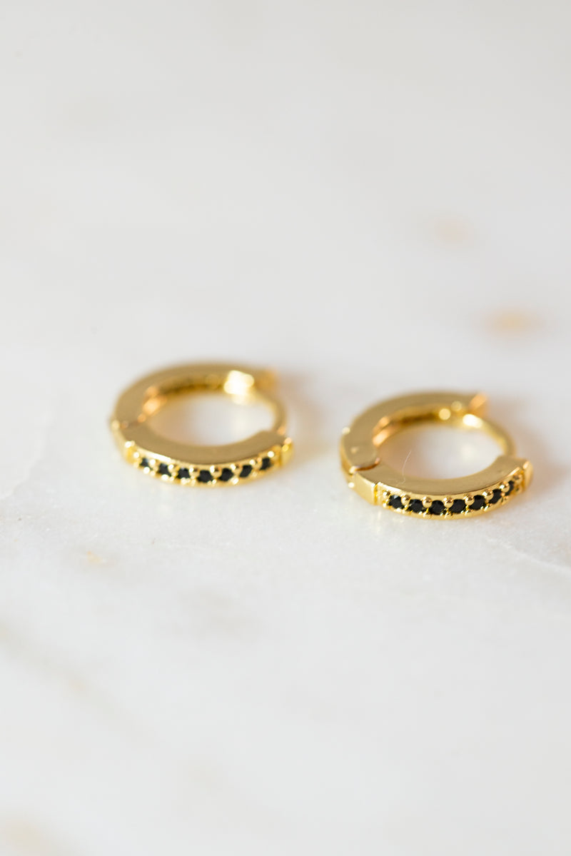 Rey Huggie Hoop Earrings