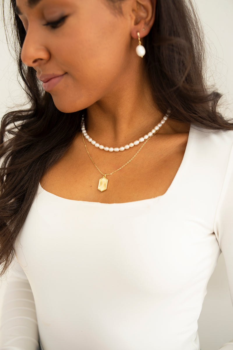 Classic White Freshwater Pearl Choker Necklace