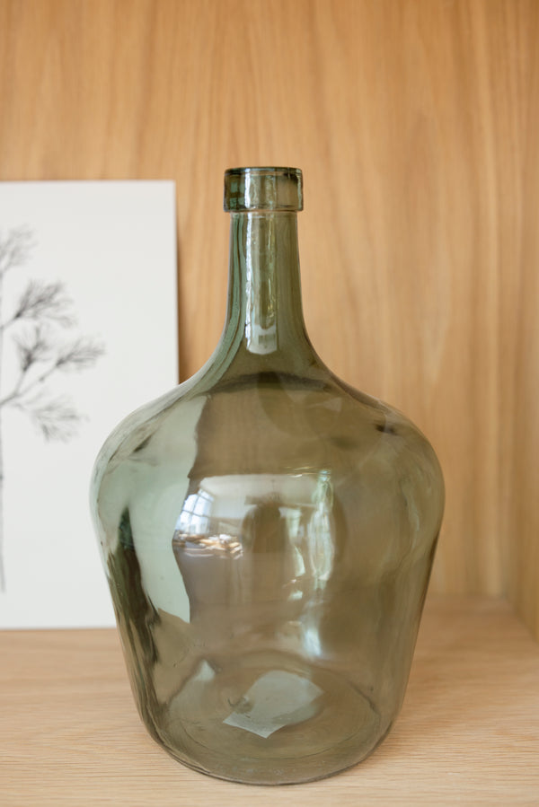 Glass Vases (2 colors)